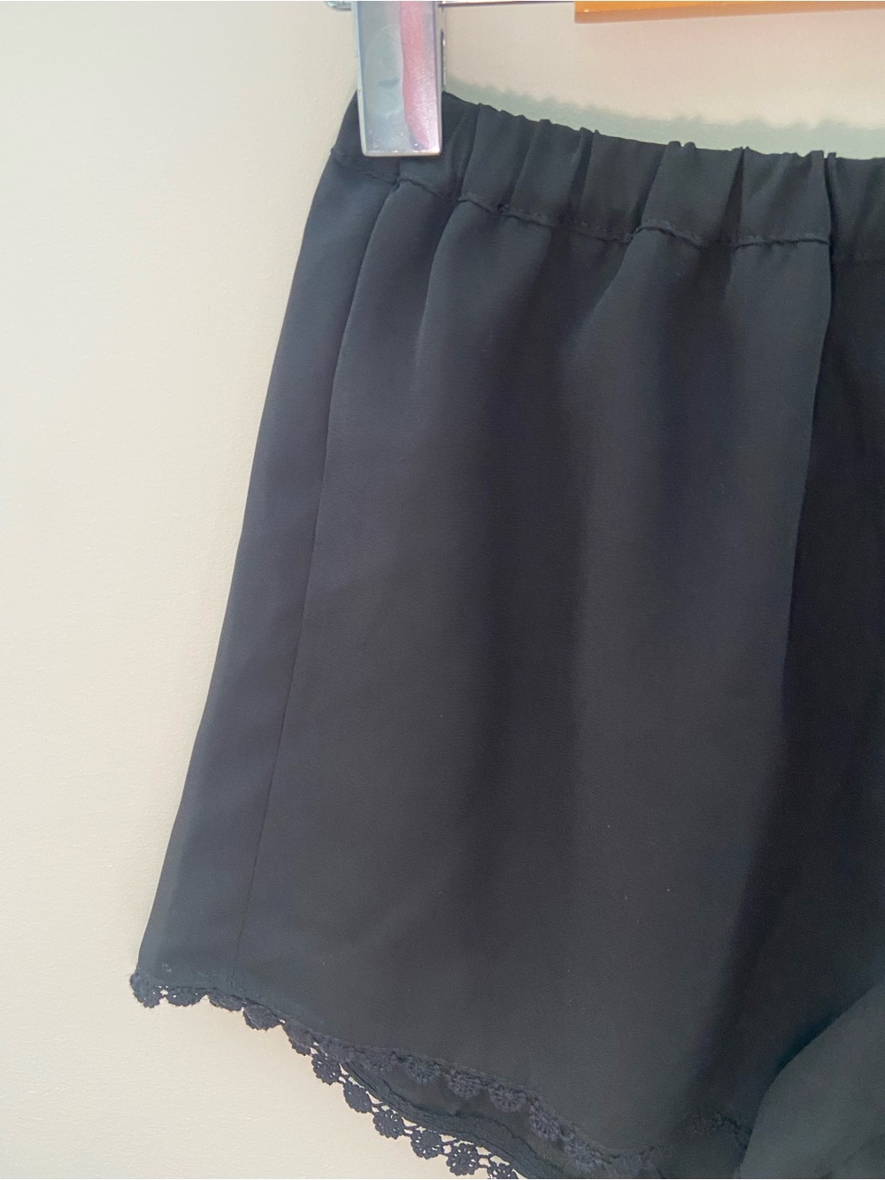 Brandy Melville Crochet Trim Black Shorts Boho - Picture 4 of 13